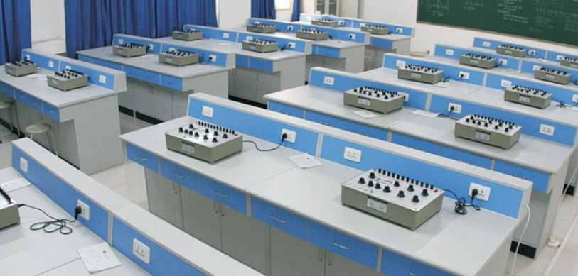 教学设备.png 教学设备.png