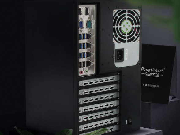 PA视讯酷睿10代壁挂式工控机.png PA视讯酷睿10代壁挂式工控机.png