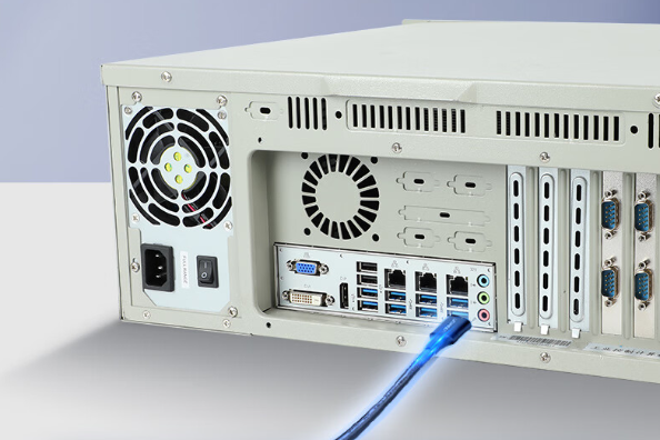 4U工控机端口.png 4U工控机端口.png