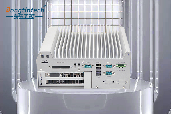 PA视讯嵌入式无风扇工控机.png PA视讯嵌入式无风扇工控机.png