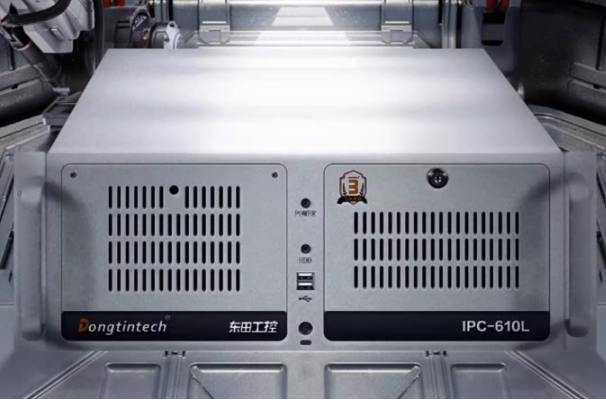 PA视讯4U工控机.png PA视讯4U工控机.png