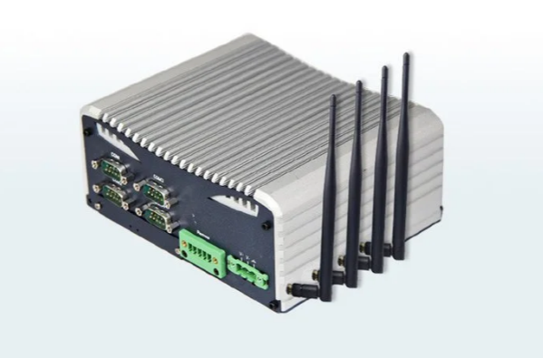 嵌入式工控机通信.png 嵌入式工控机通信.png