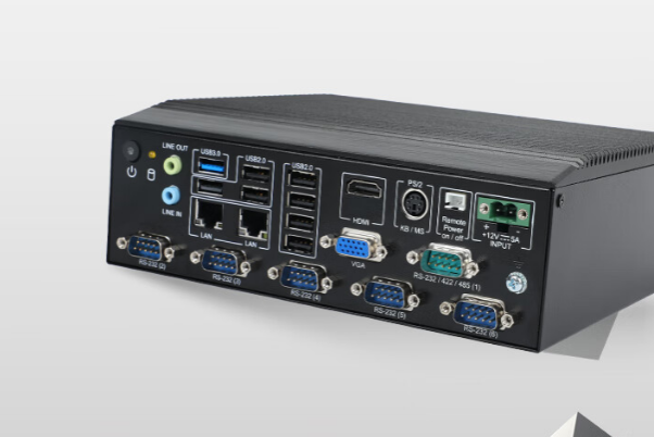 嵌入式工控机端口.png 嵌入式工控机端口.png