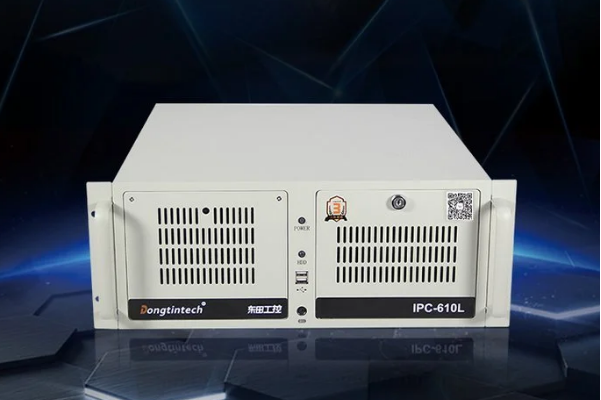 PA视讯4U工控机.png PA视讯4U工控机.png