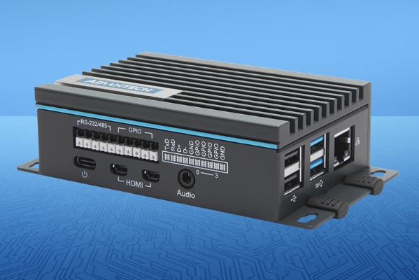 迷你嵌入式工控机.png 迷你嵌入式工控机.png