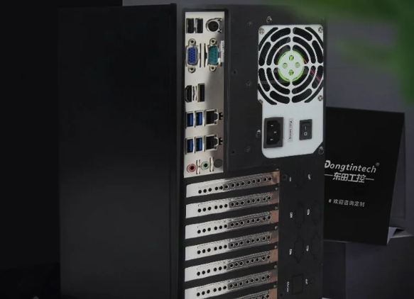 PA视讯壁挂式工控机.png PA视讯壁挂式工控机.png