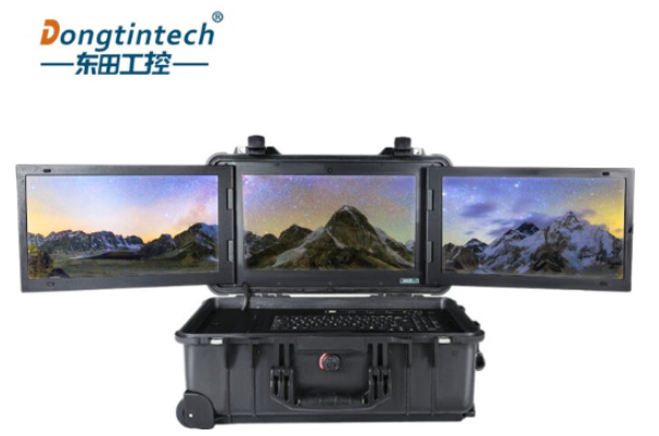 PA视讯三屏便携工控机.png PA视讯三屏便携工控机.png